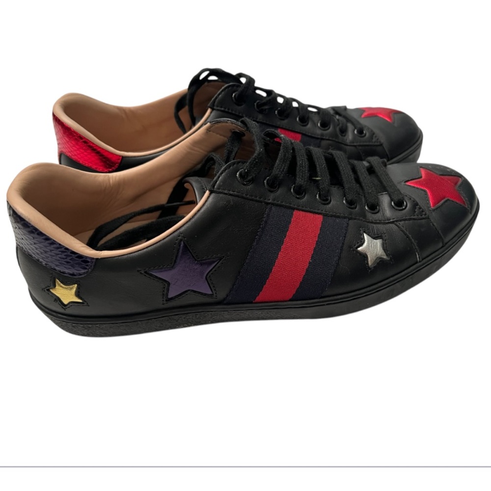 Men’s Gucci black leather Ace metallic stars low top sneakers. AUTHENTIC - Picture 2 of 6